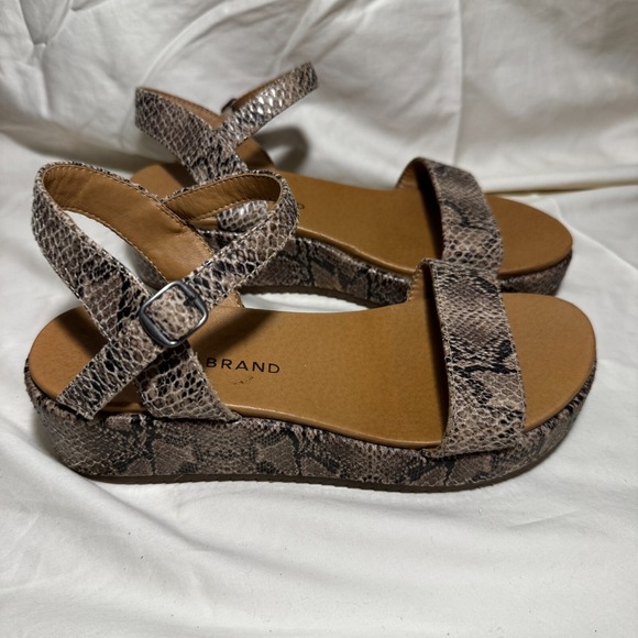 Lucky Brand Girls Size 3 M‎ Platform Sandals Snake Skin Pattern - Picture 2 of 16